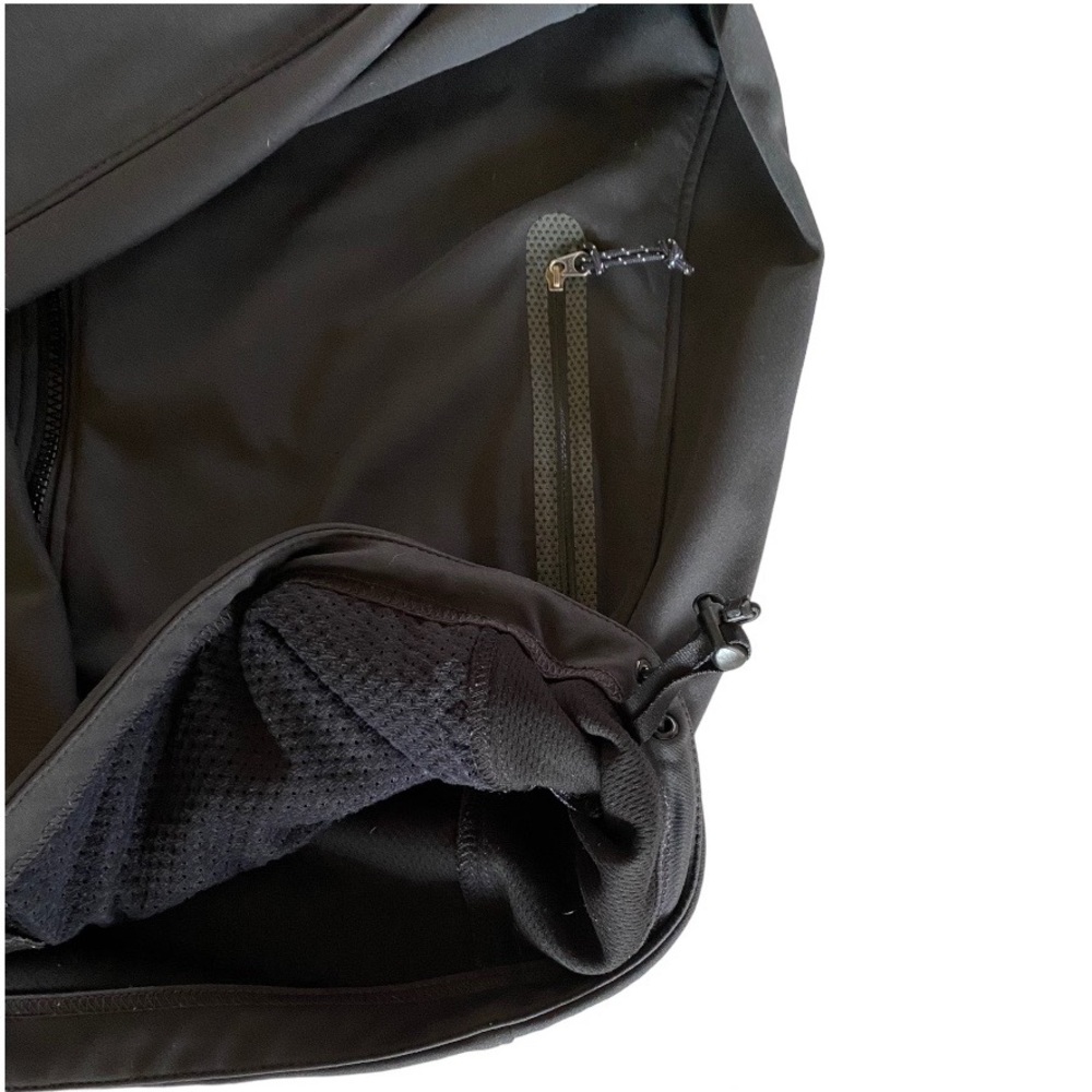 Mountain Hardwear Jacket - Women’s - Picture 4 of 6